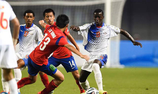 开云官网-包含热火队整体表现平平，主帅赛后唏嘘球队失利的词条