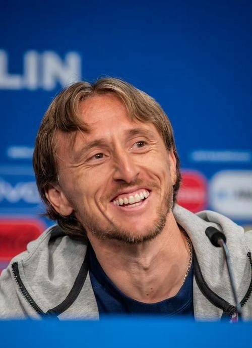 开云官网-快讯：帕丘卡抵达美国备战世俱杯的简单介绍