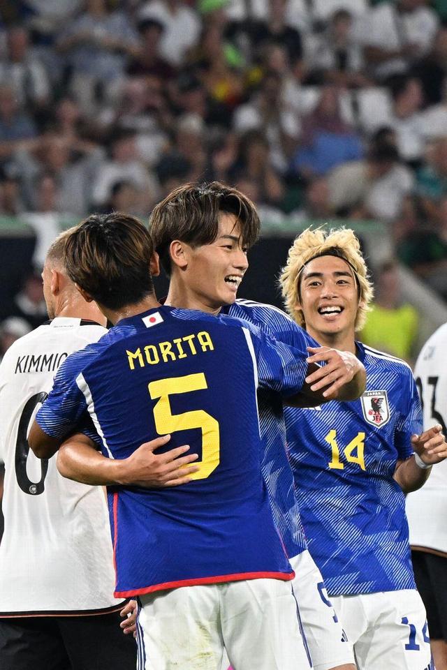 法国遭受惨败,小组出线形势岌岌可危的简单介绍 法国遭受惨败,小组出线形势岌岌可危的简单介绍