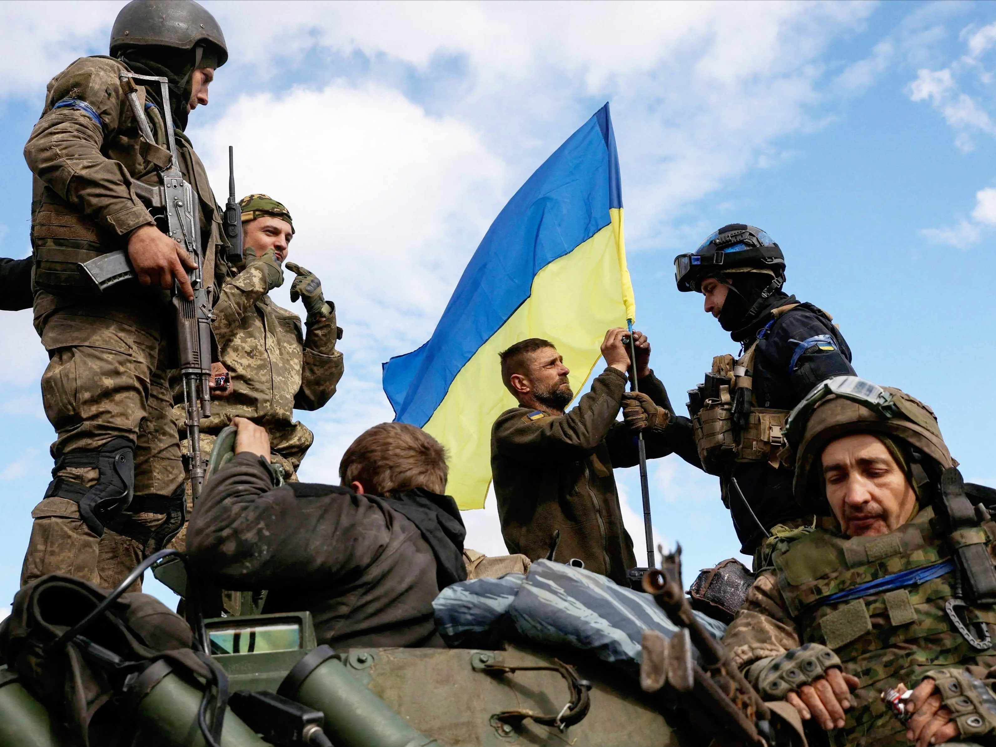 开云体育APP下载-俄罗斯国际足球队连胜两场，信心大增的简单介绍