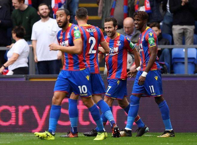 狼队遭遇惨败，客场不敌水晶宫