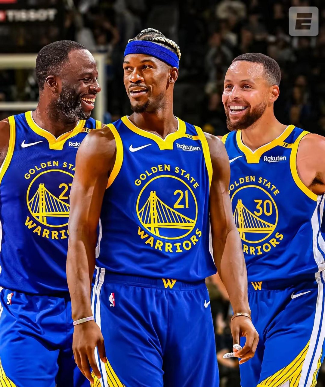 包含勇士豪取胜利，水花兄弟表现抢眼的词条