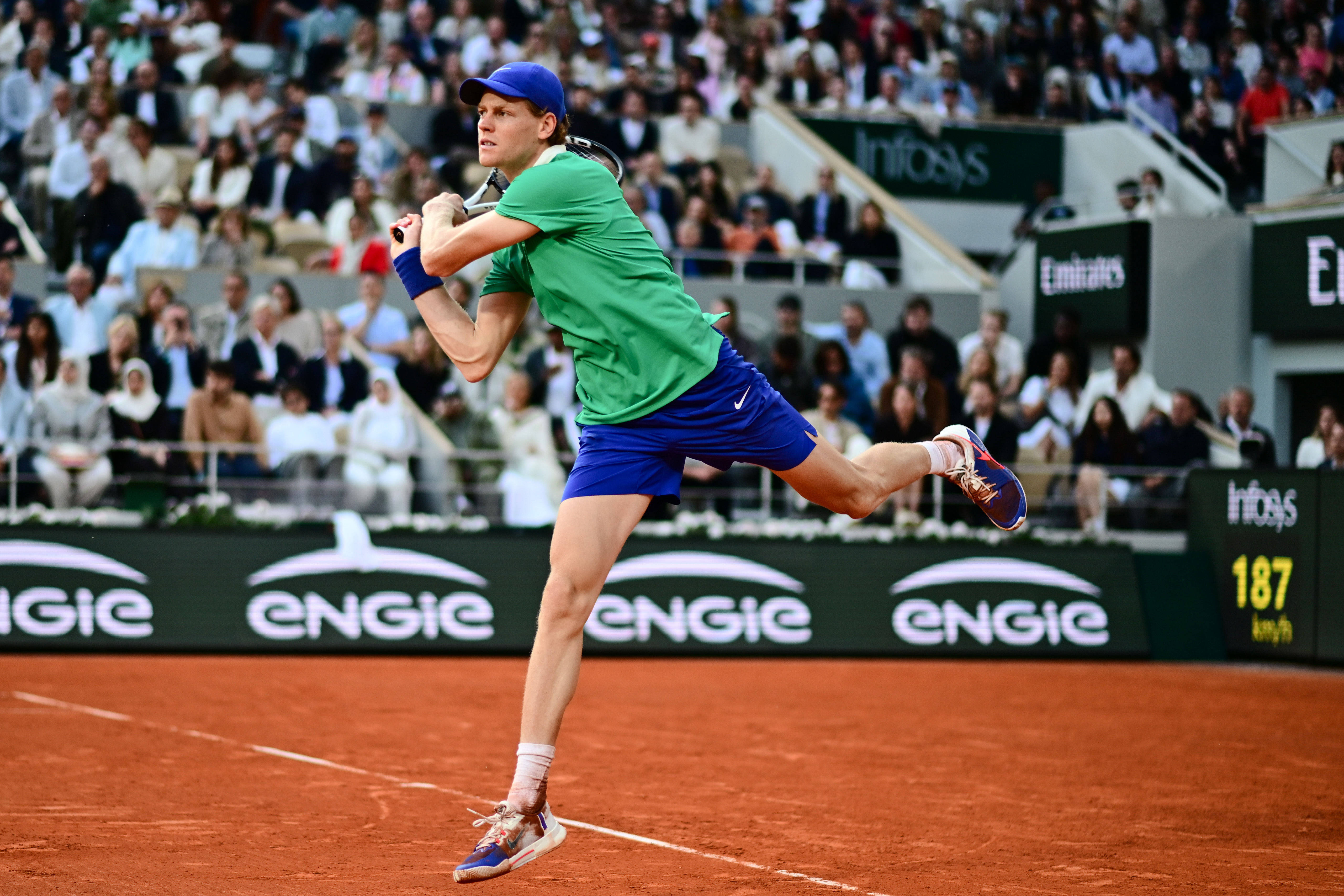 开云体育中国-法国网球队完胜日本网球队，阿尔卡拉斯绝境逆转的简单介绍