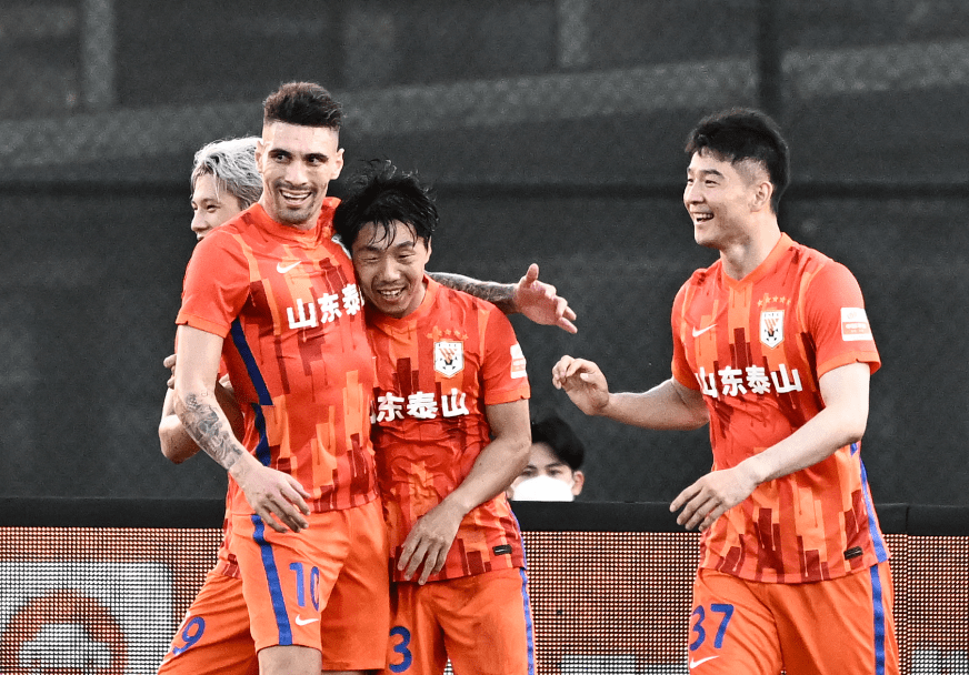 法国队完胜印度队,桃田贤斗关键制胜 法国队完胜印度队,桃田贤斗关键制胜