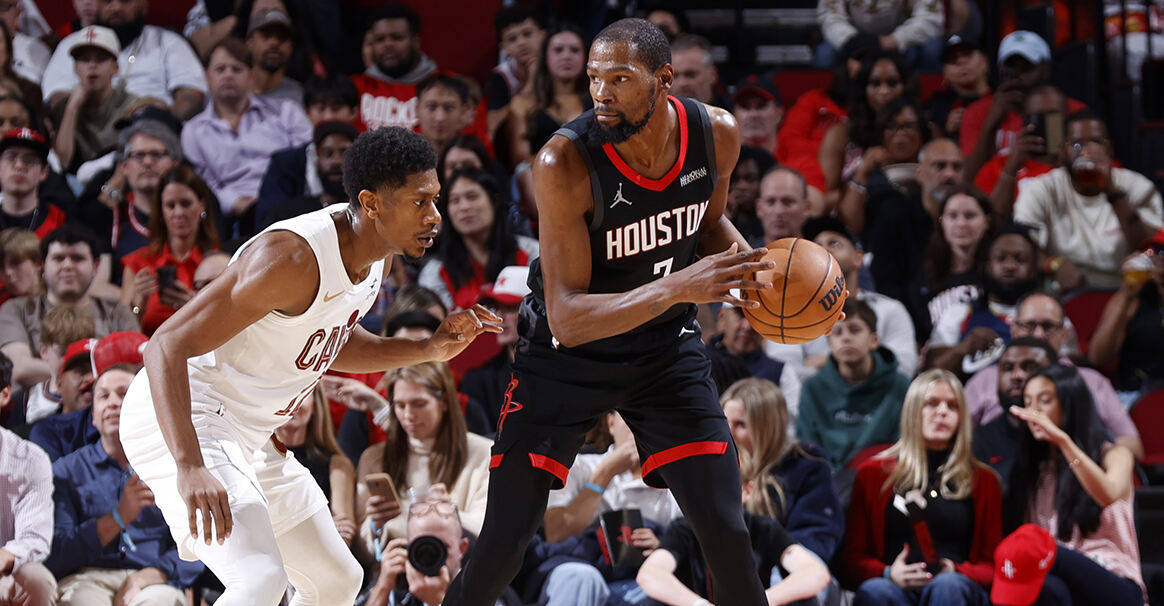 步行者鏖战湖人，杜兰特扛起全队