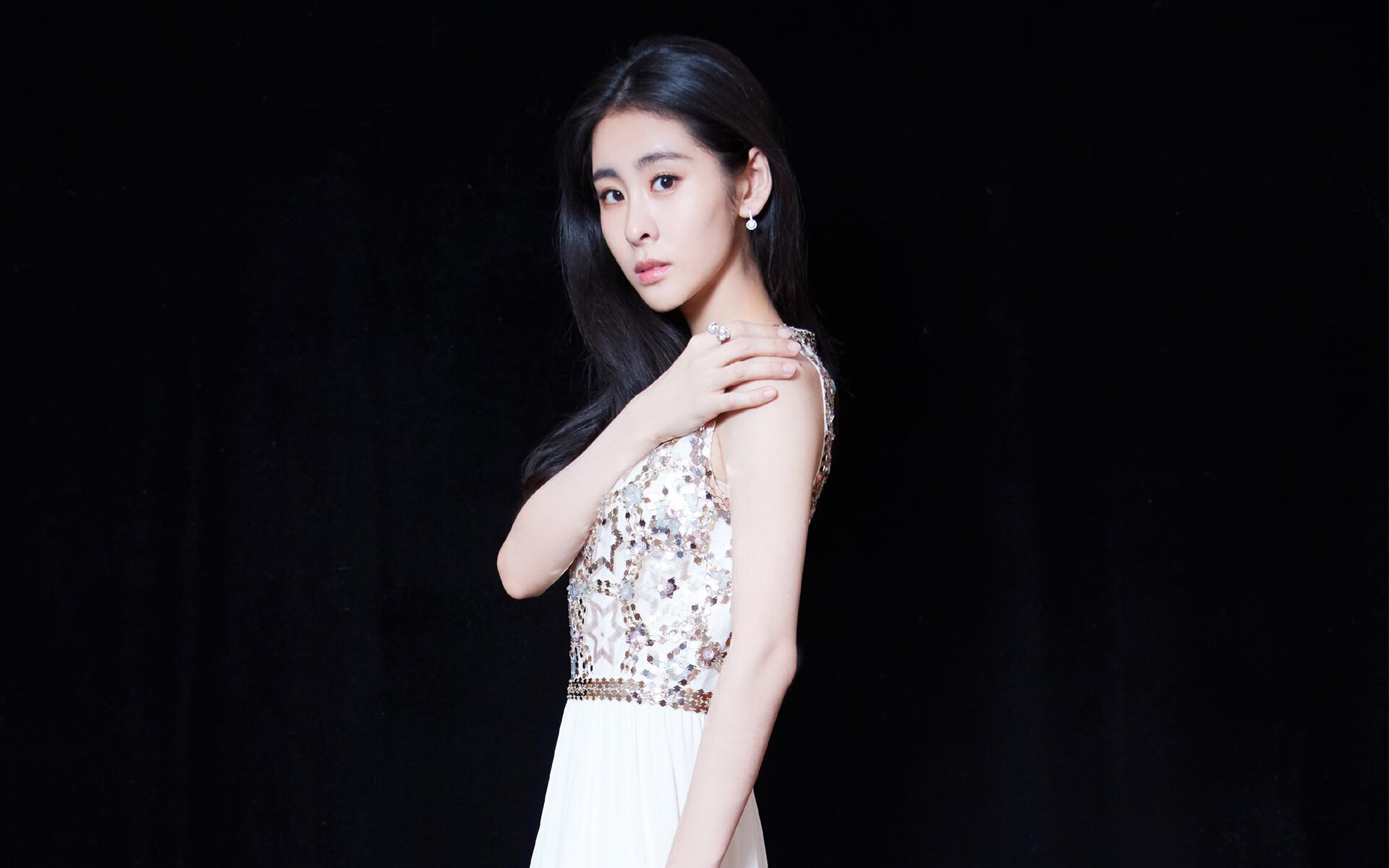 霍勒迪的无声密语，当防守成为统治比赛的语言