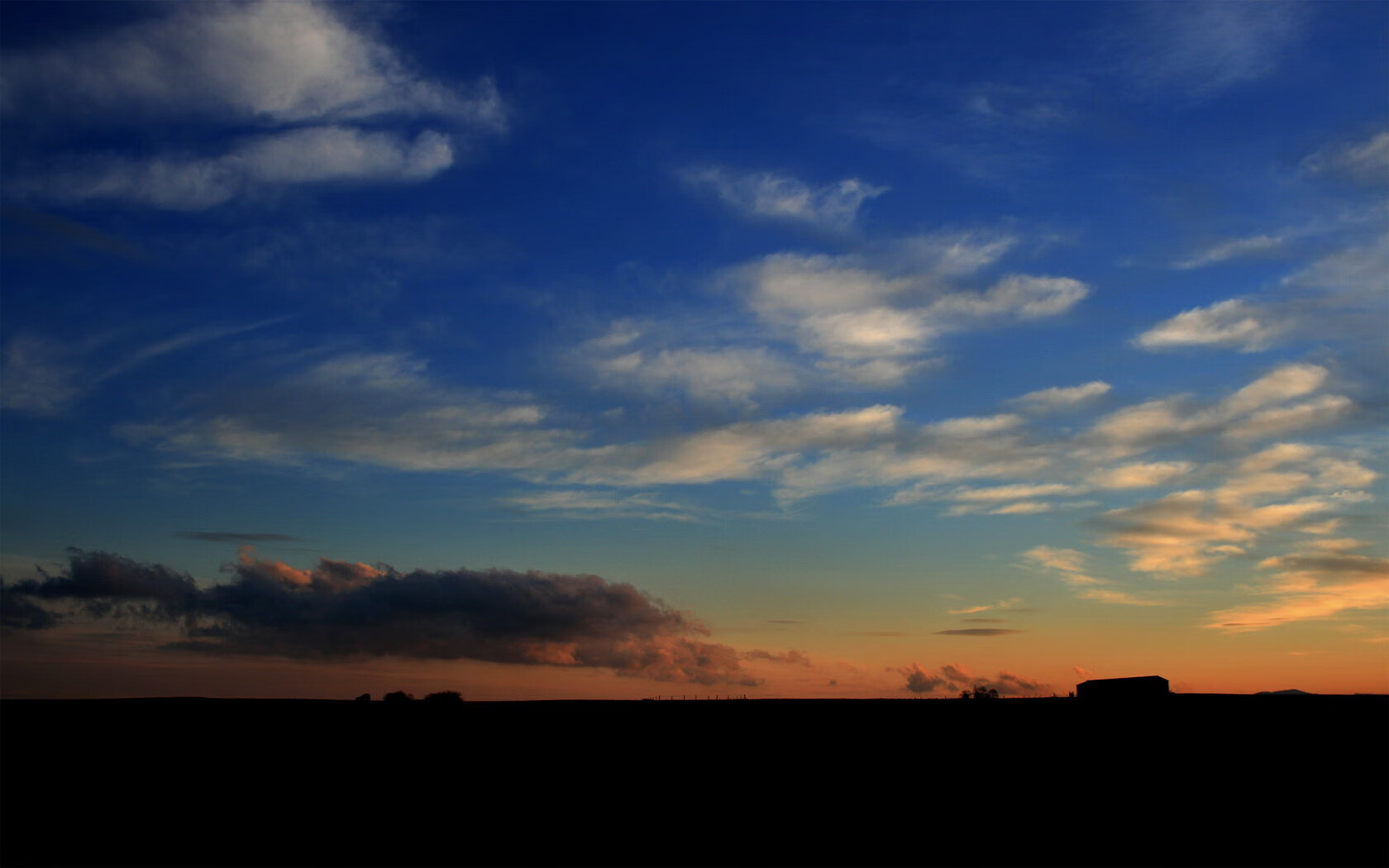 冷血与热血，关键战中的两种王者姿态