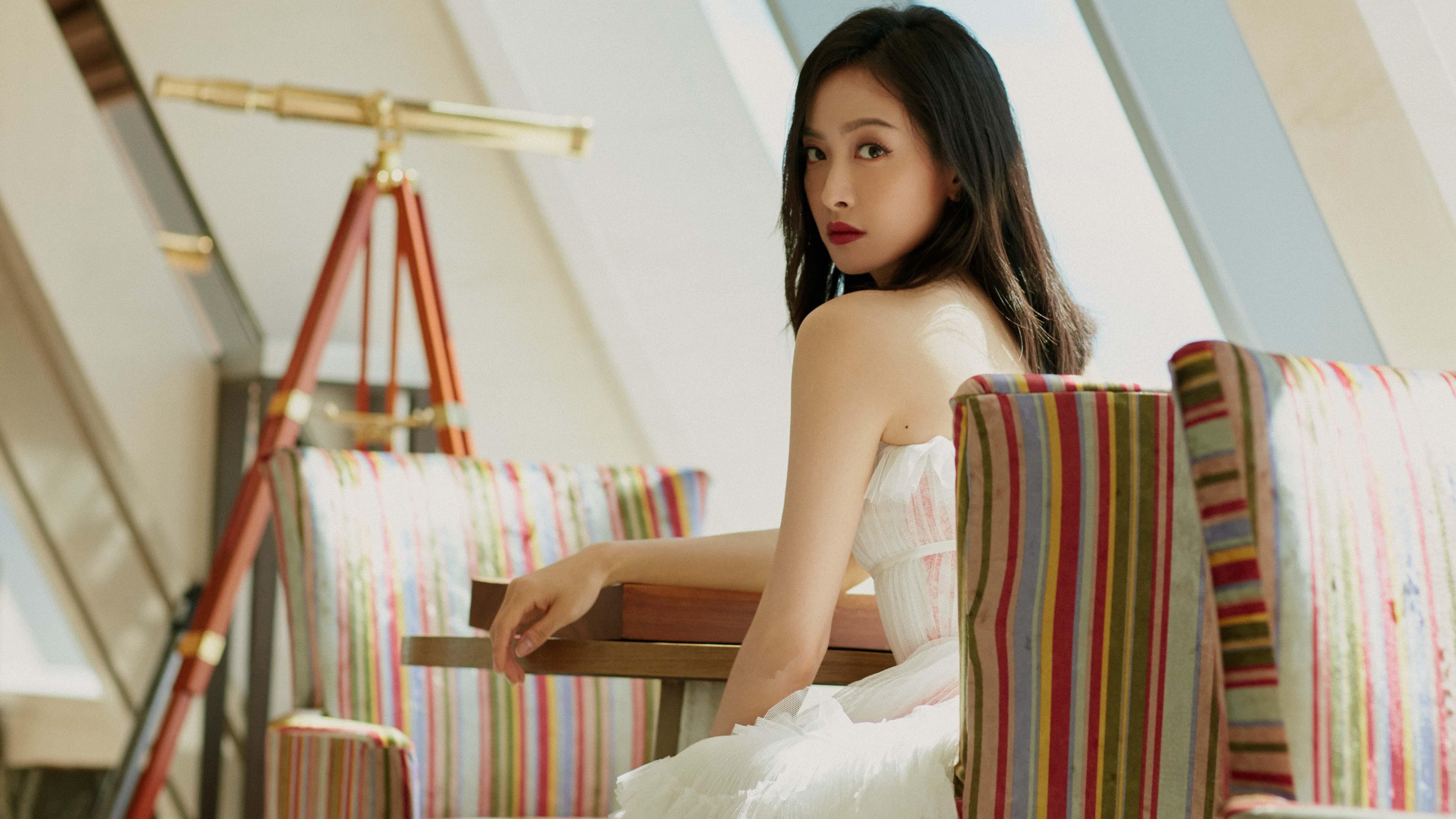 开云体育入口-喀麦隆雄狮怒吼！哈基米闪耀赛场，绝杀波兰引爆2026世界杯H组焦点战